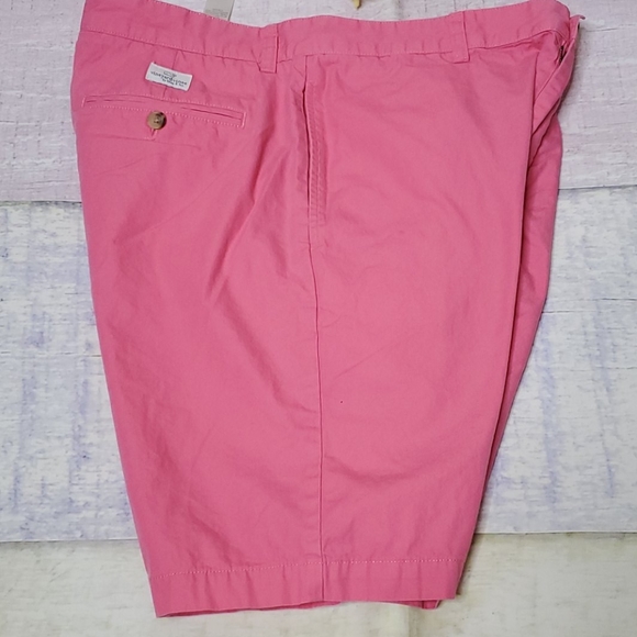 Men's Vineyard Vines Flat Front Club Shorts - Picture 3 of 12